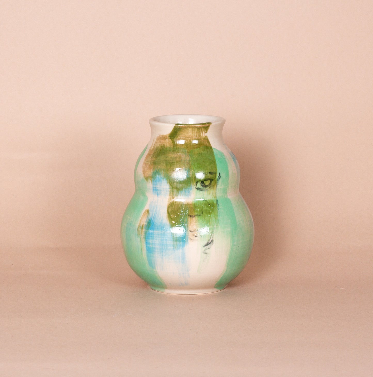 Nanna Ceramics x Bare Kristian mellem bobbel vase 2