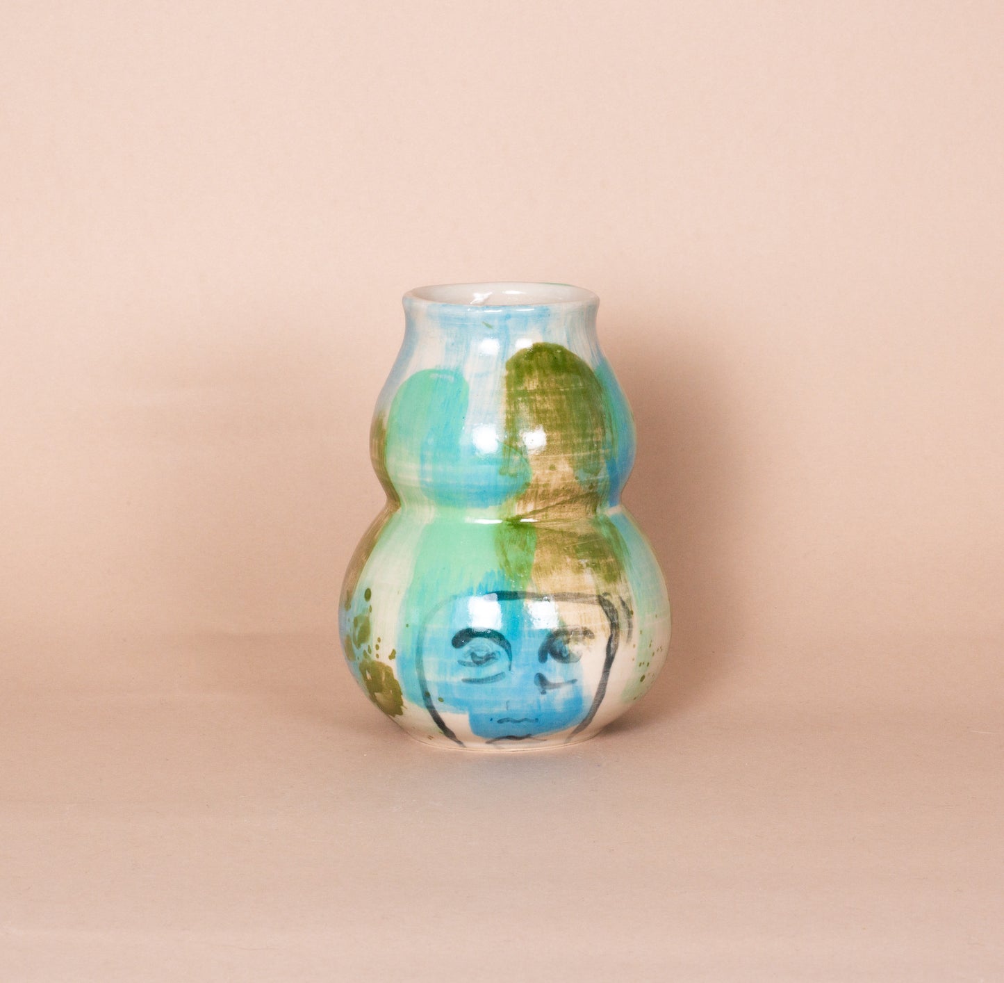 Nanna Ceramics x Bare Kristian mellem bobbel vase 1